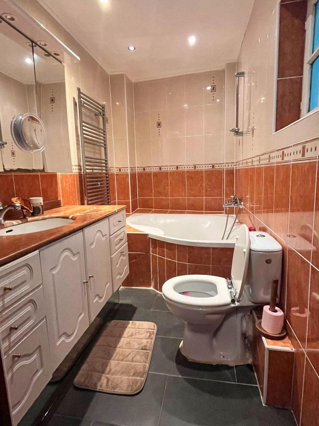 Chez Sabrina Appartement Maison Individuelle Calme Et Plage Ніцца Екстер'єр фото